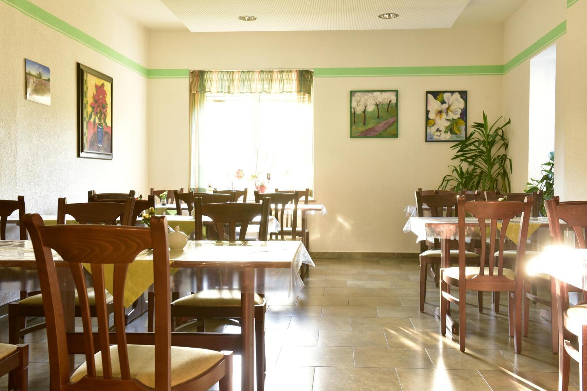Land-Gut-Hotel Schenkenberger Hof Делич Екстериор снимка