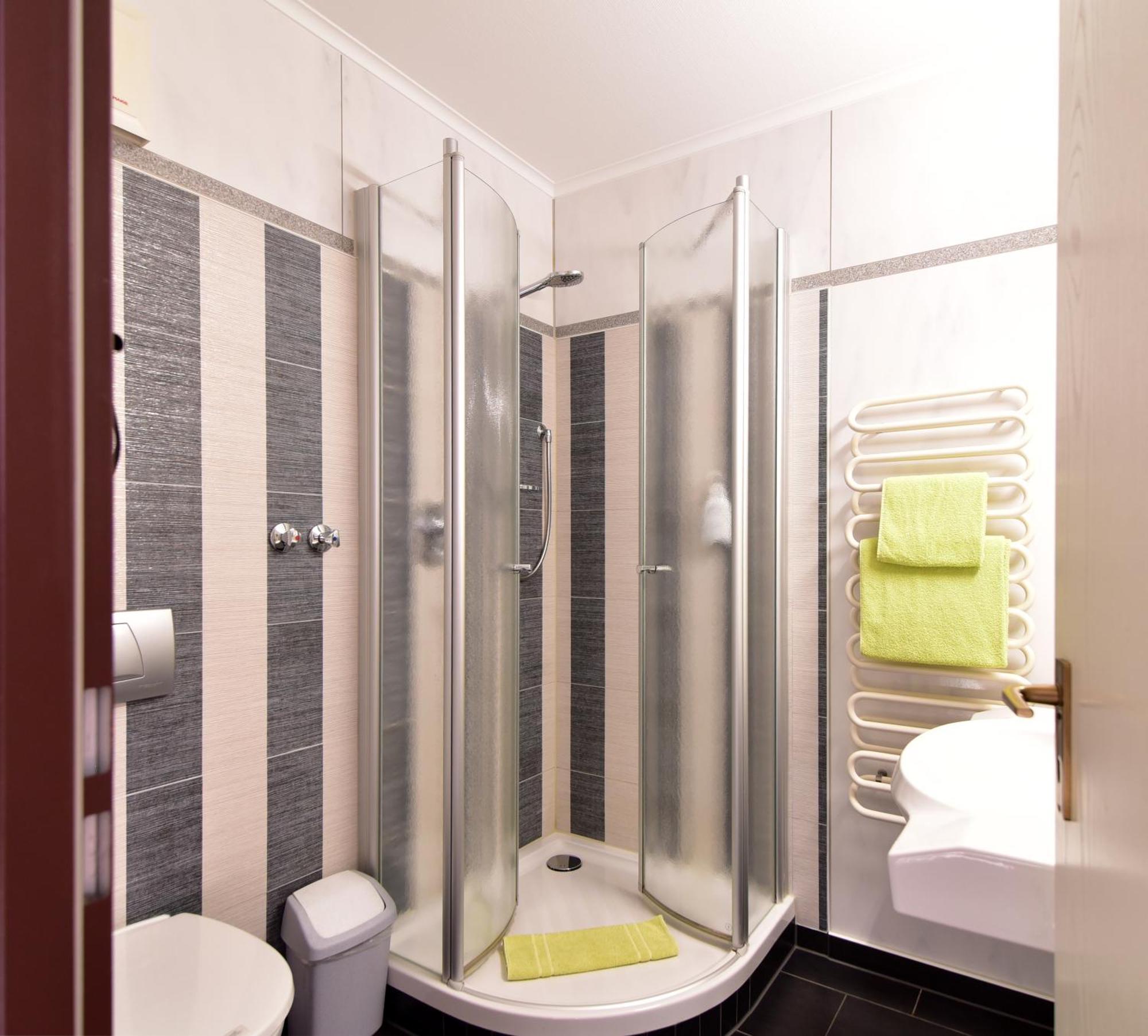 Land-Gut-Hotel Schenkenberger Hof Делич Екстериор снимка