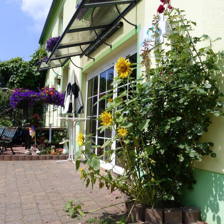Land-Gut-Hotel Schenkenberger Hof Делич Екстериор снимка