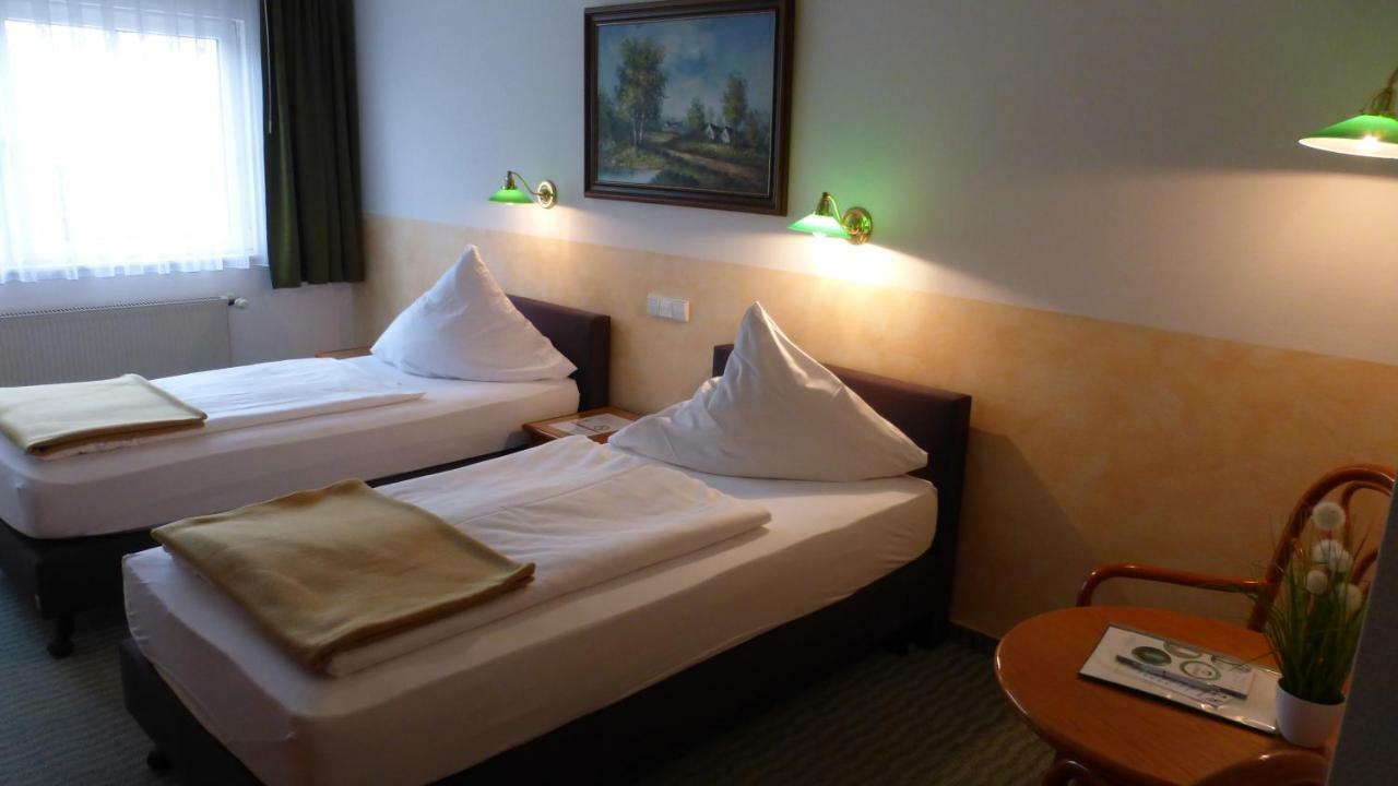 Land-Gut-Hotel Schenkenberger Hof Делич Екстериор снимка